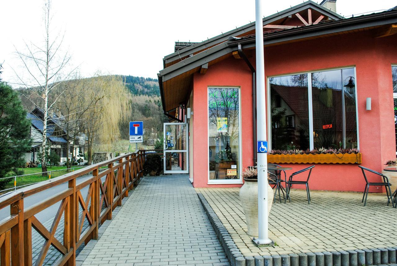 מישלניצה Hotel Krak מראה חיצוני תמונה