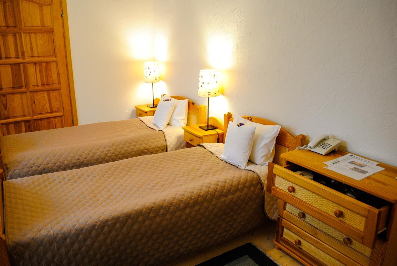 מישלניצה Hotel Krak מראה חיצוני תמונה