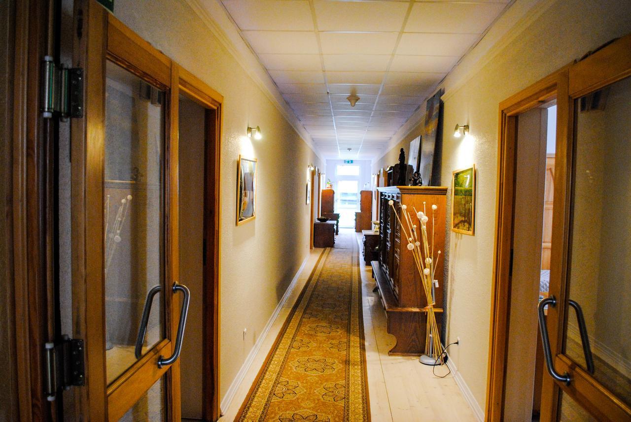 מישלניצה Hotel Krak מראה חיצוני תמונה