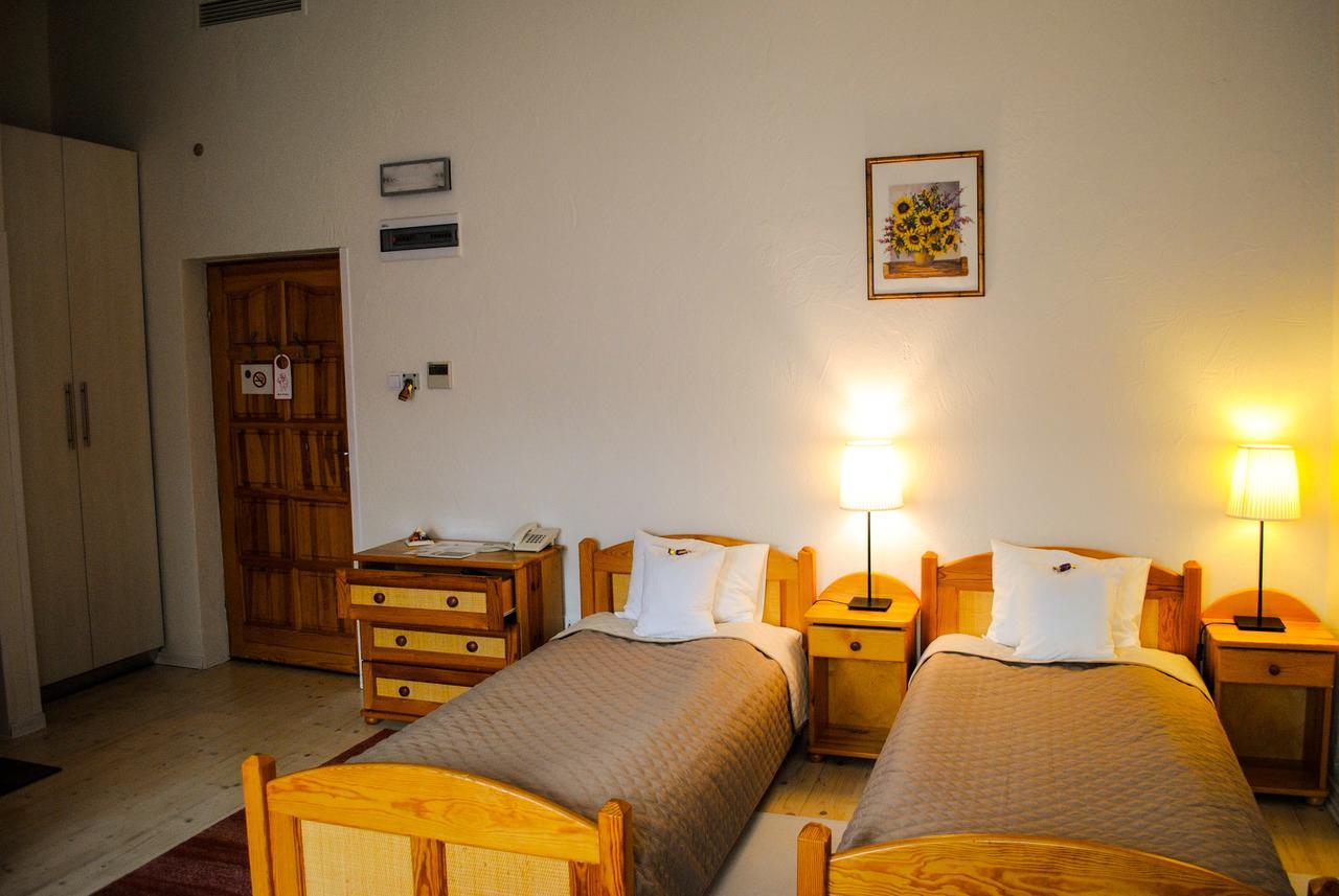 מישלניצה Hotel Krak מראה חיצוני תמונה