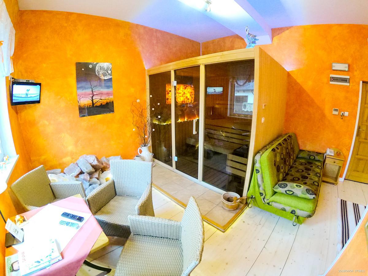 מישלניצה Hotel Krak מראה חיצוני תמונה