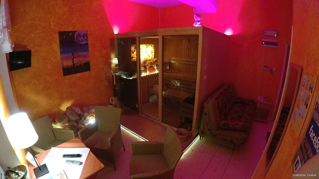 מישלניצה Hotel Krak מראה חיצוני תמונה